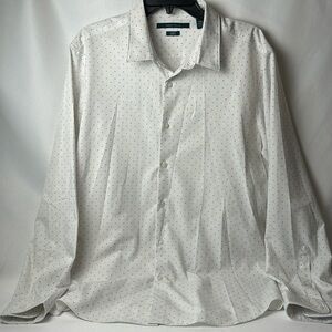 Perry Ellis white with blue pattern XL stretch dress shirt